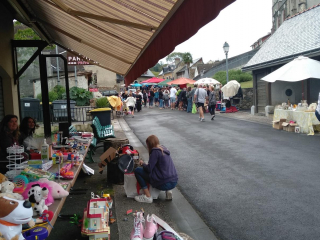 "Vide- Grenier" a Bartrès dimanche 9 Septembre 2018
