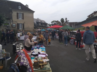 "Vide- Grenier" a Bartrès dimanche 9 Septembre 2018