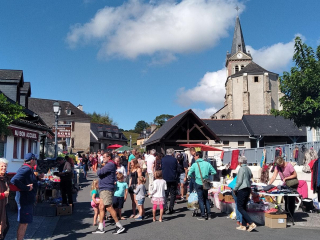 Vide Greniers à Bartrès le Dimanche 8 septembre 2019